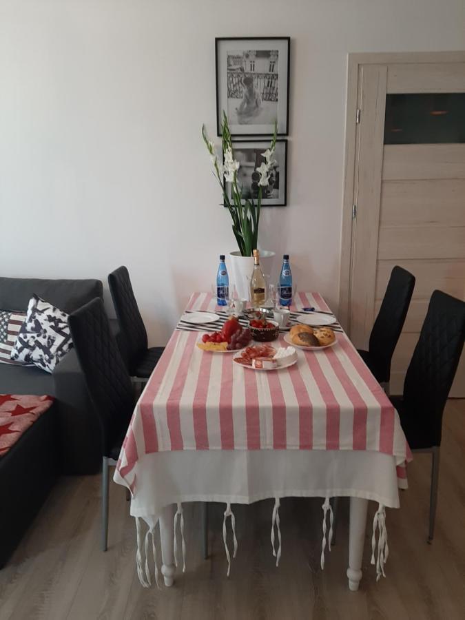 Hollywood Apartament Kosciuszki Łódź Eksteriør billede